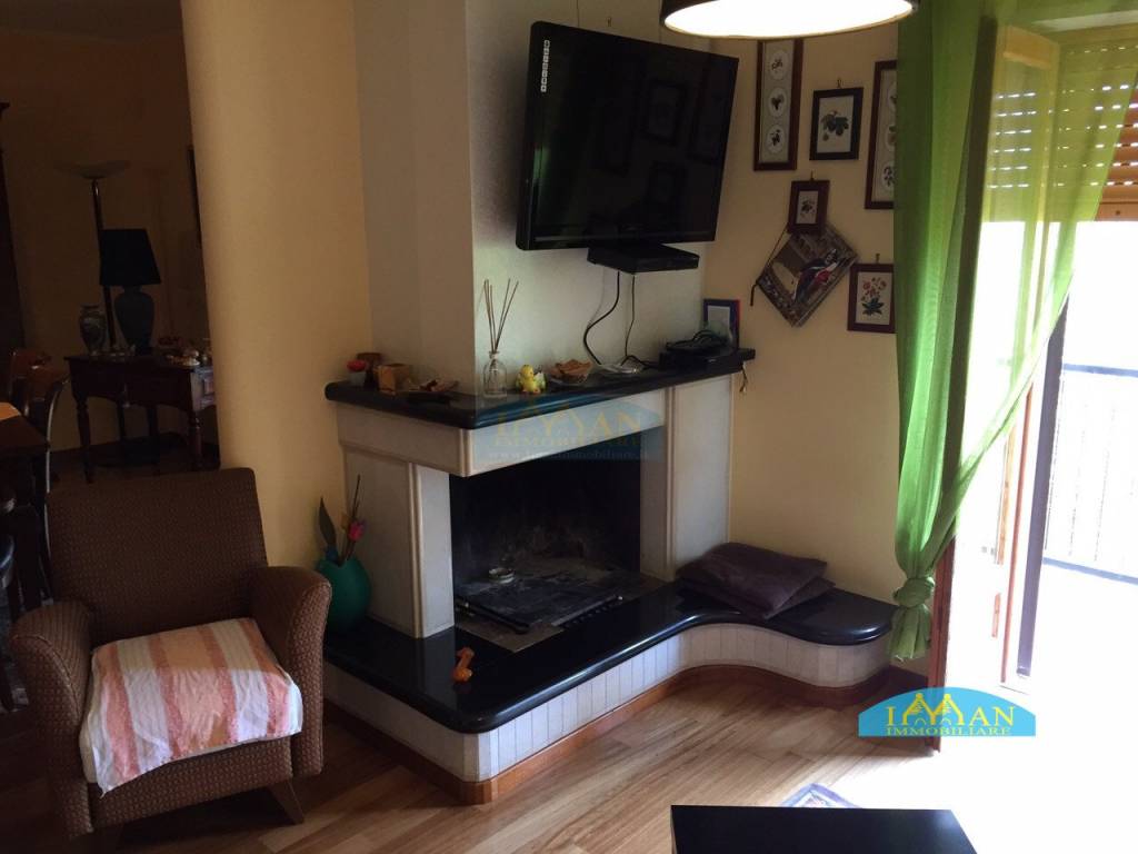 Appartamento a Ceglie messapica in Via Galileo Galilei - Foto 5