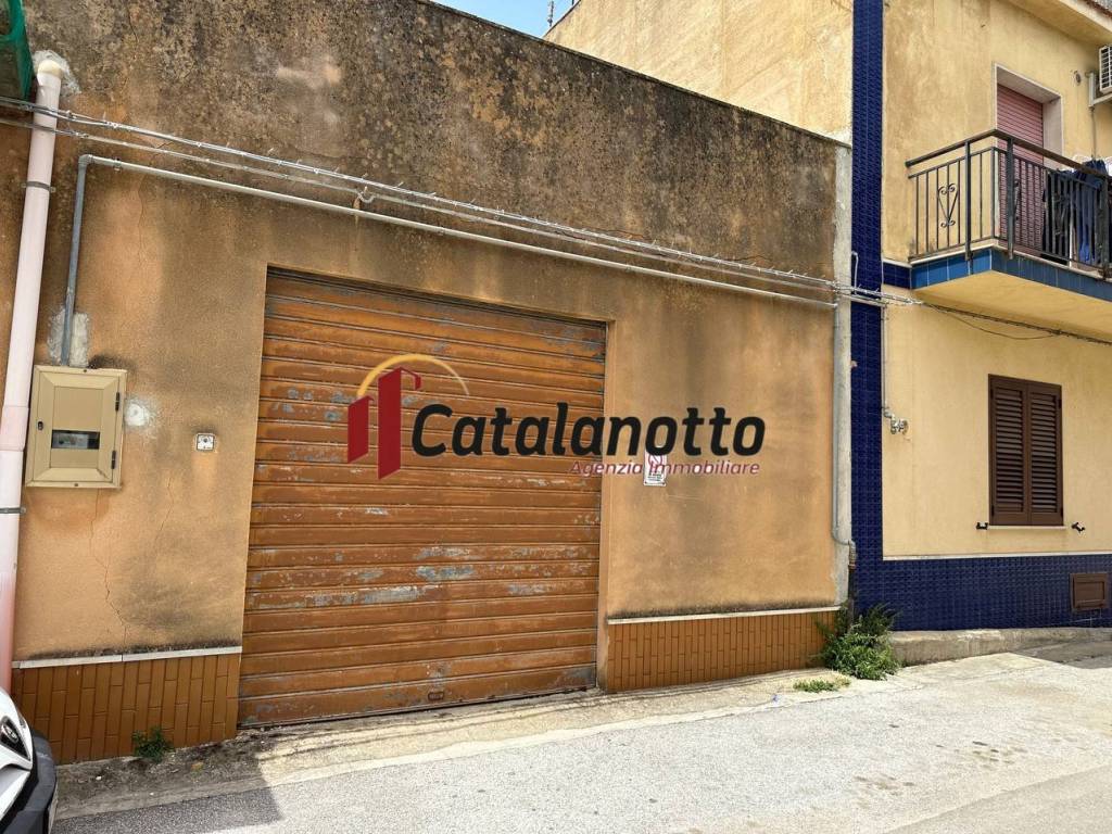 Casa indipendente a Castelvetrano in Via Francesco Rismondo - Foto 3