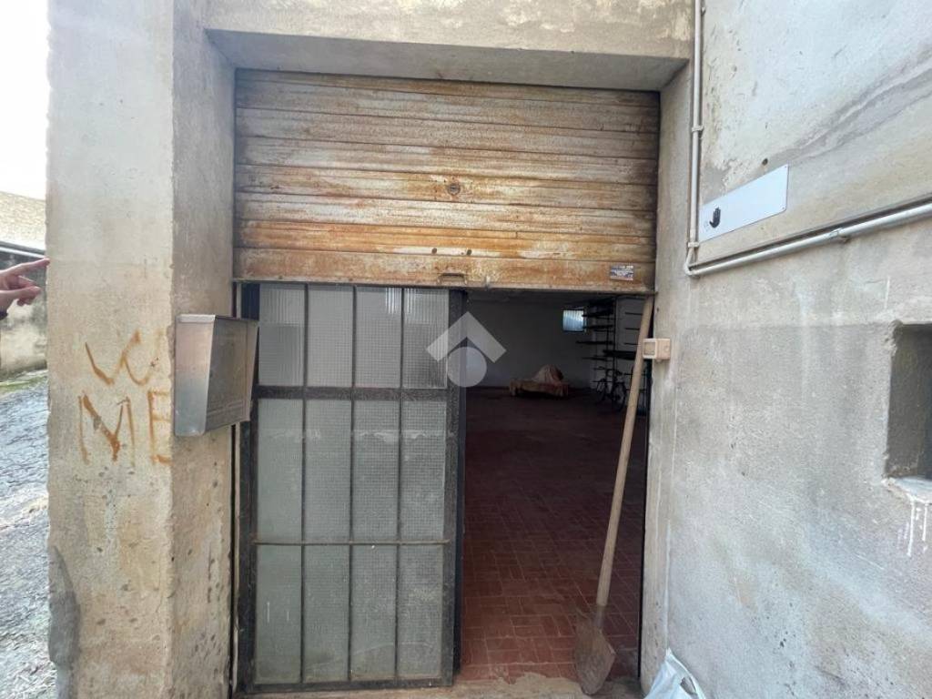 Appartamento a Albissola marina in Piazza Arturo Toscanini - Foto 2