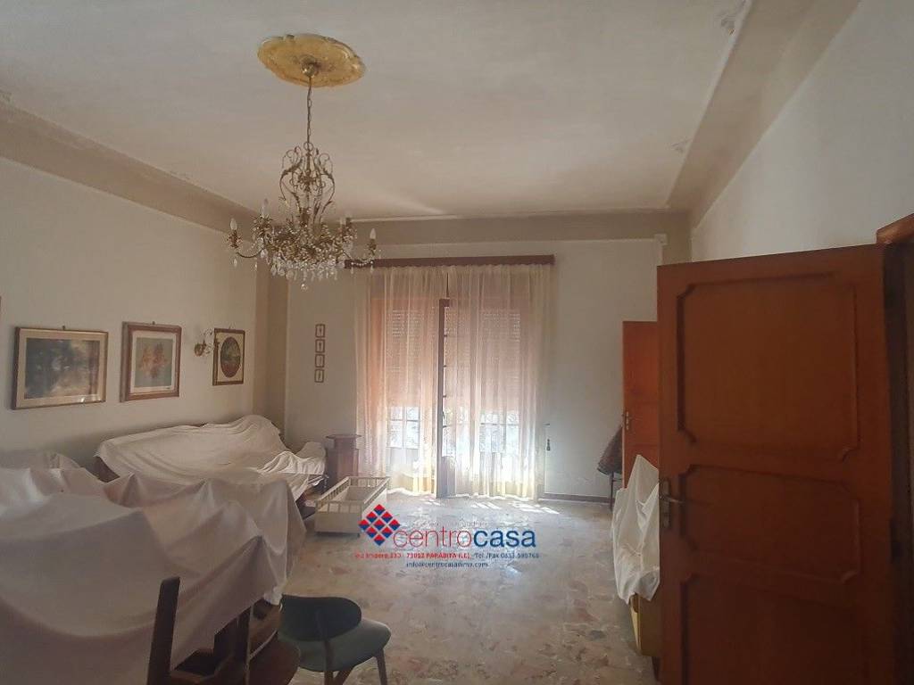 Villa a Neviano in Via Ugo Foscolo - Foto 4