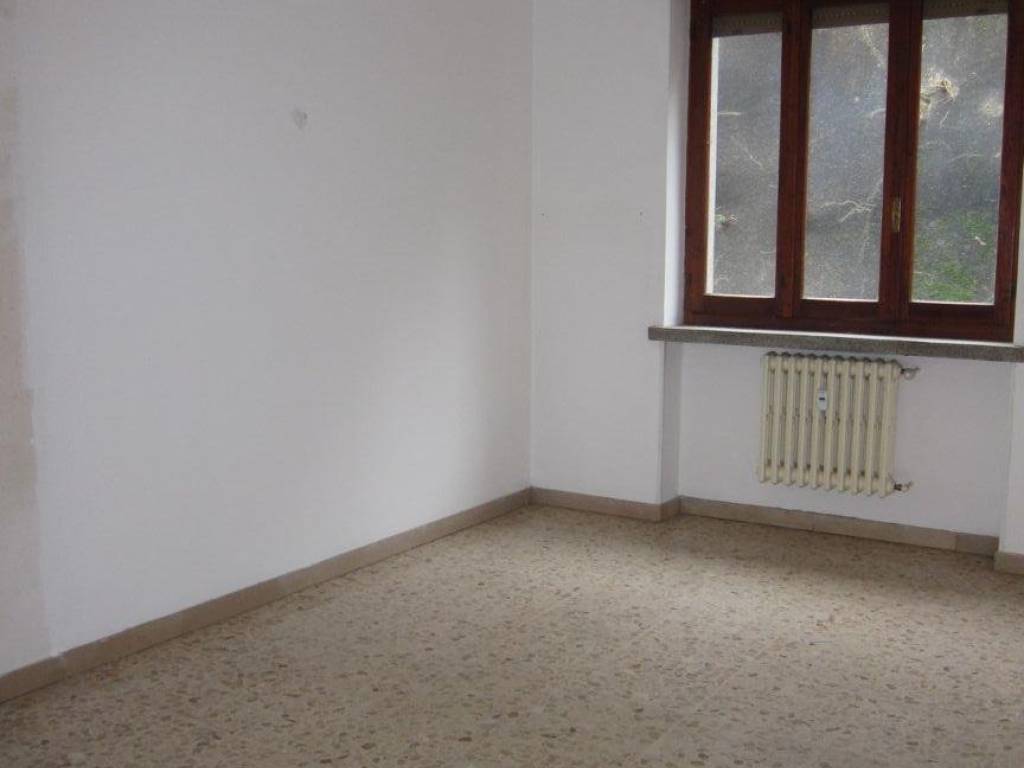 Appartamento a Azzate in Via cavallotti - Foto 2