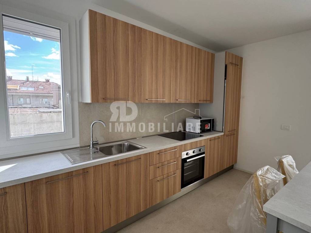 Appartamento a Riccione in Viale Antonio Pacinotti, 1 - Foto 2