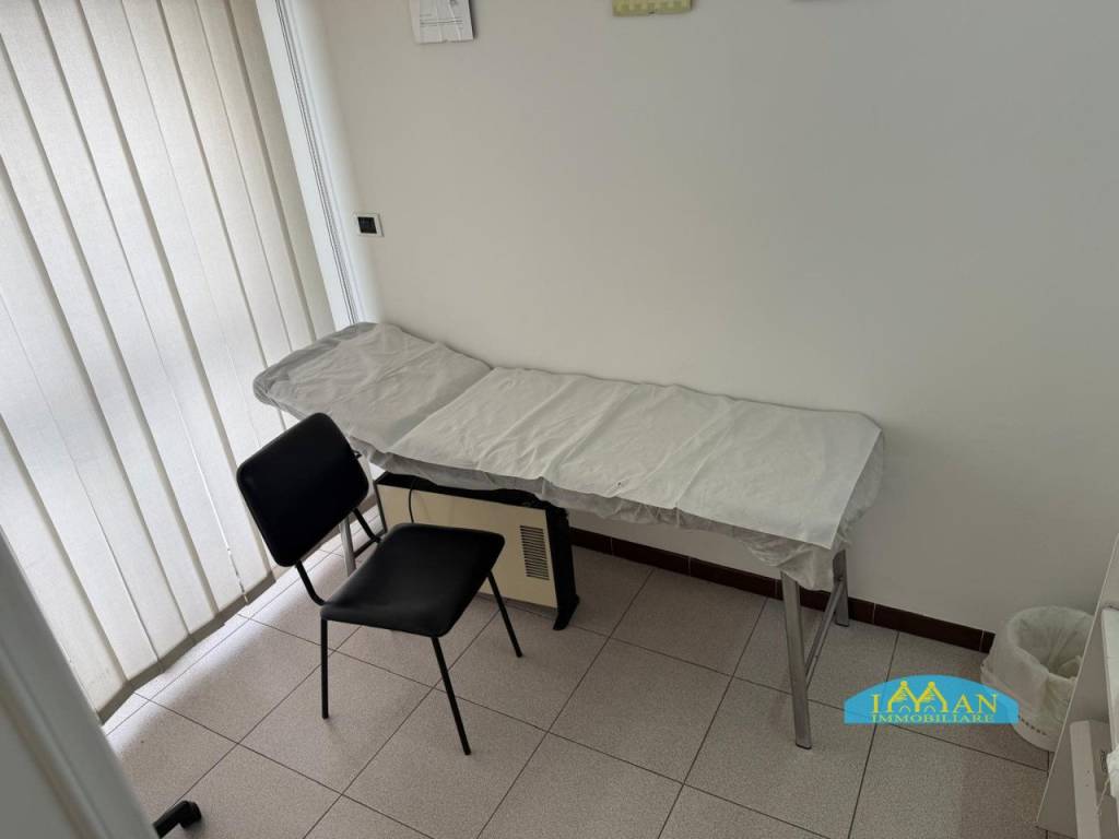 Appartamento a Ceglie messapica in Via Niccolò Paganini - Foto 5