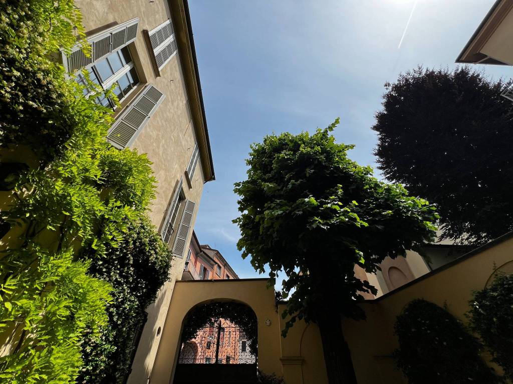 Palazzo / stabile a Piacenza in Via Gazzola, 1 - Foto 2