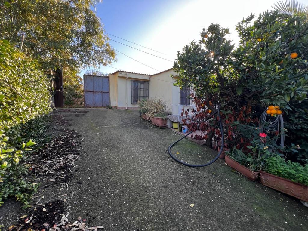 Casa indipendente a Reggio calabria in Via Acquedotto 13 - Foto 4