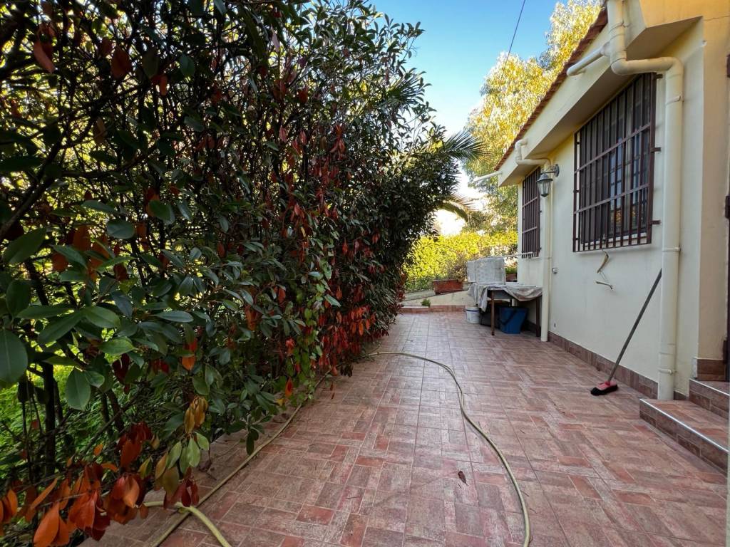 Casa indipendente a Reggio calabria in Via Acquedotto 13 - Foto 5