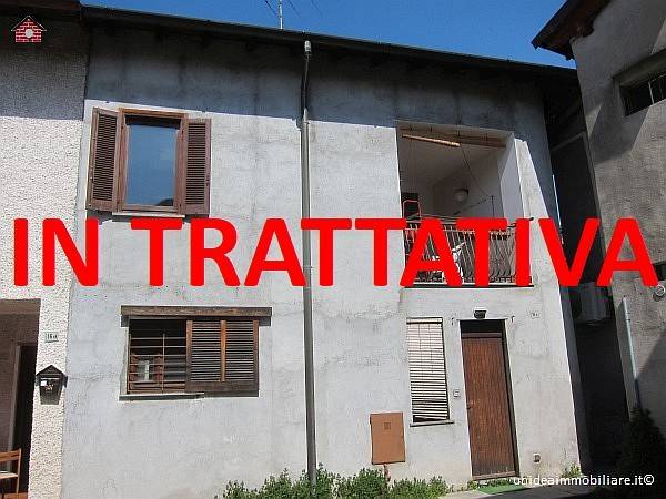 Casa indipendente a Vergiate - Foto 1