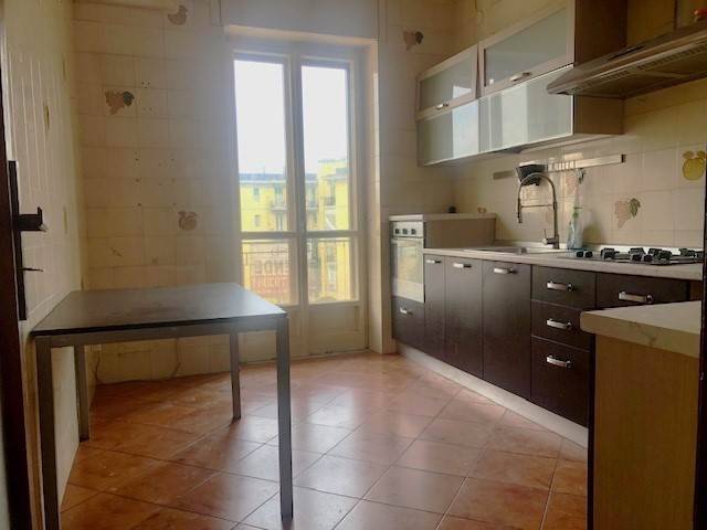 Appartamento a Salerno in Via Lucio Petrone, 77 - Foto 4