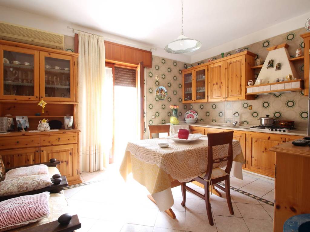 Appartamento a Erice in Via Pozzuoli, 5 - Foto 2