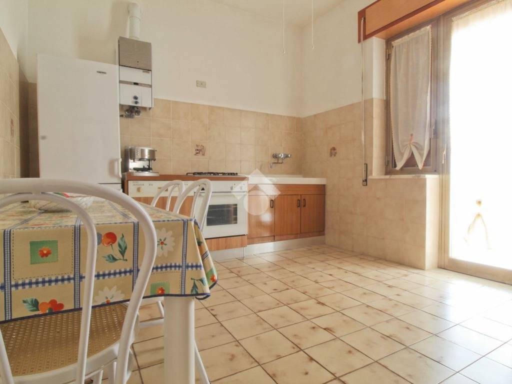 Casa indipendente a Isola di capo rizzuto in Via Fiume Perrotta - Foto 4