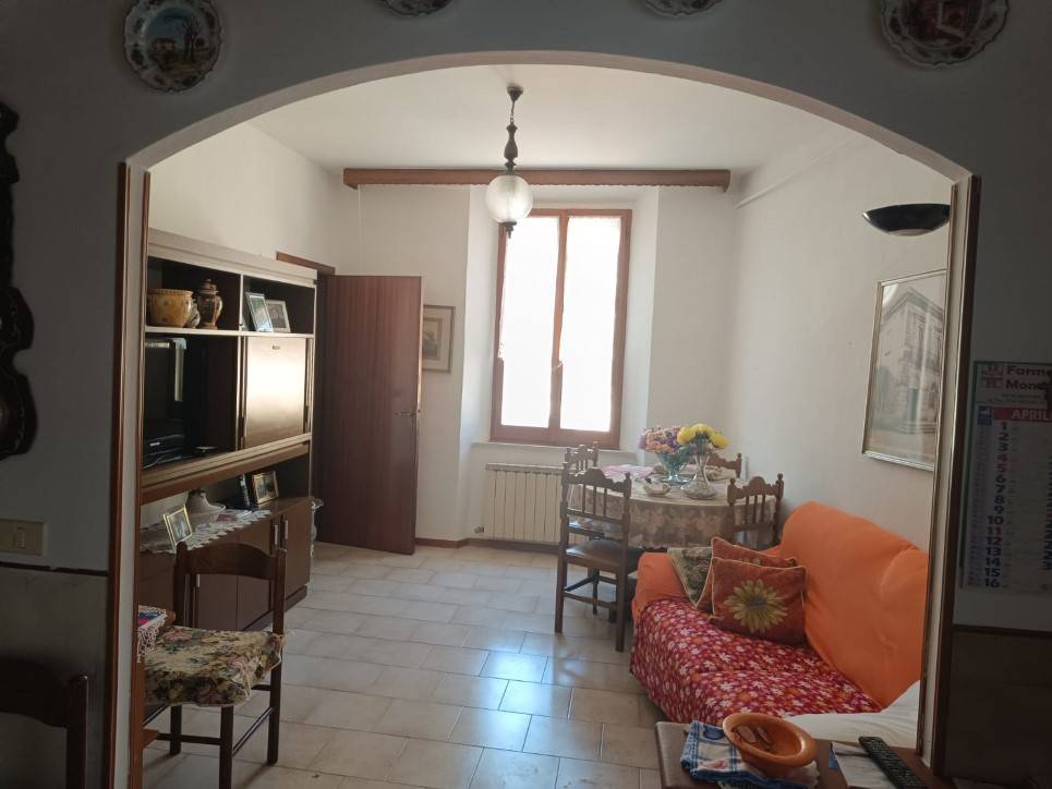 Appartamento a Mondolfo in Piazza del Comune, 3 - Foto 2