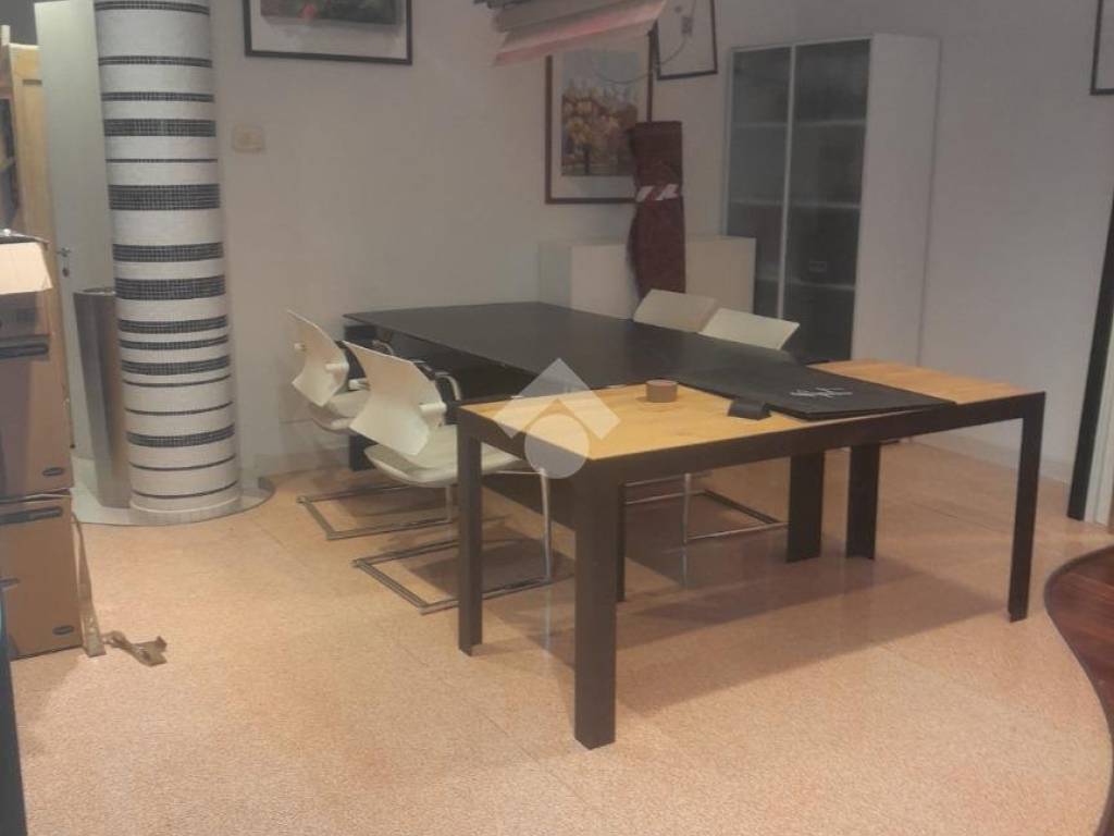 Immobile a Rimini in Via Antonio e Leonida Valentini, 13 - Foto 3