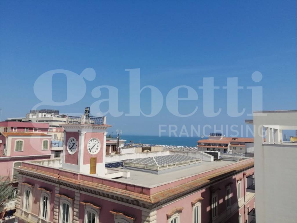Appartamento a Margherita di savoia in CORSO NUNZIO RICCO, 3 - Foto 2