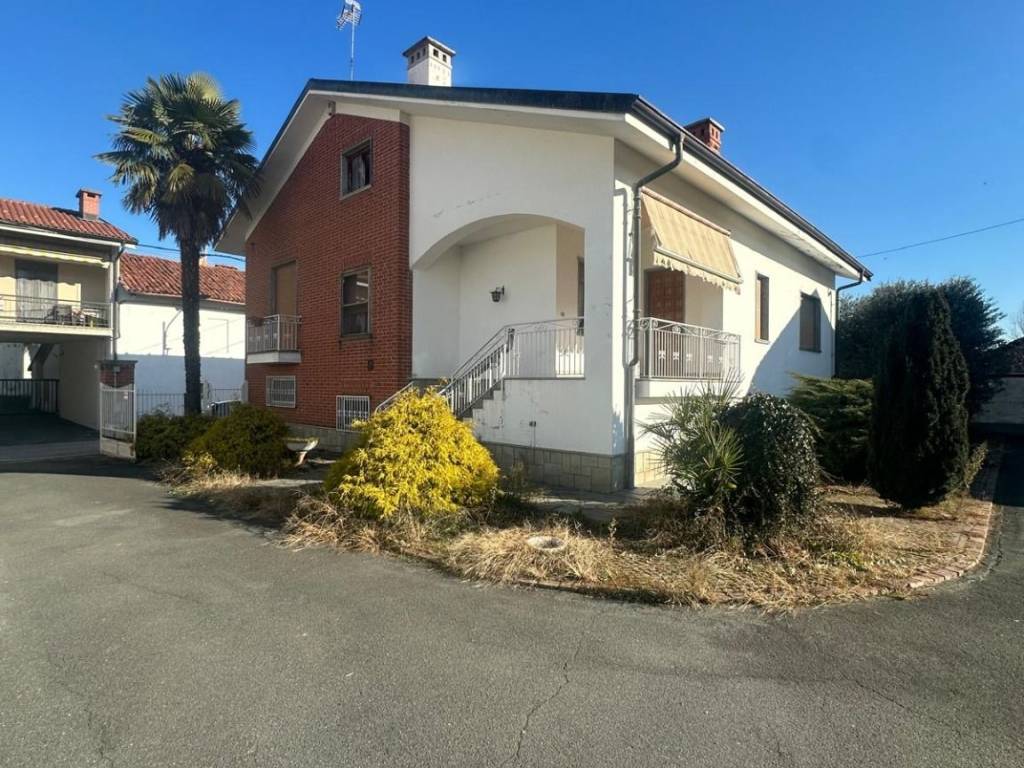 Villa a Lagnasco in Via Giuseppe Garibaldi, 4 - Foto 4