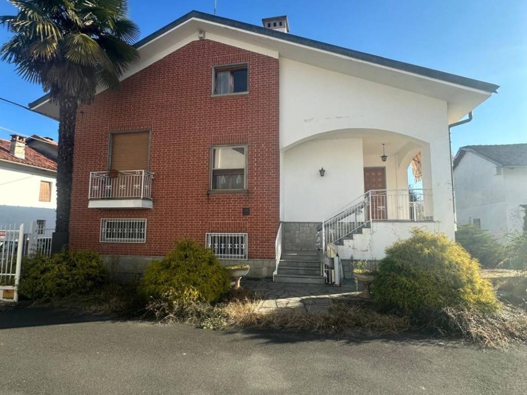 Villa a Lagnasco in Via Giuseppe Garibaldi, 4 - Foto 5