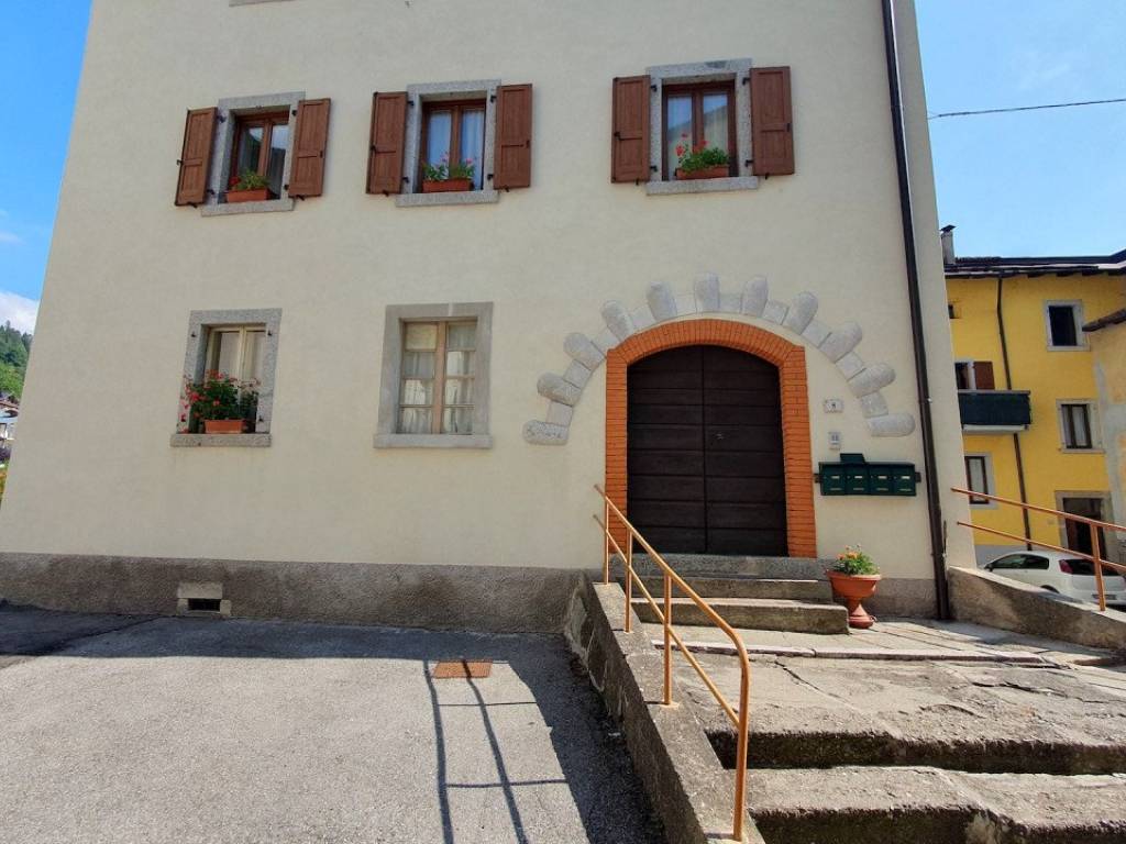Appartamento a Tione di trento in Via Bezzecca - Foto 2