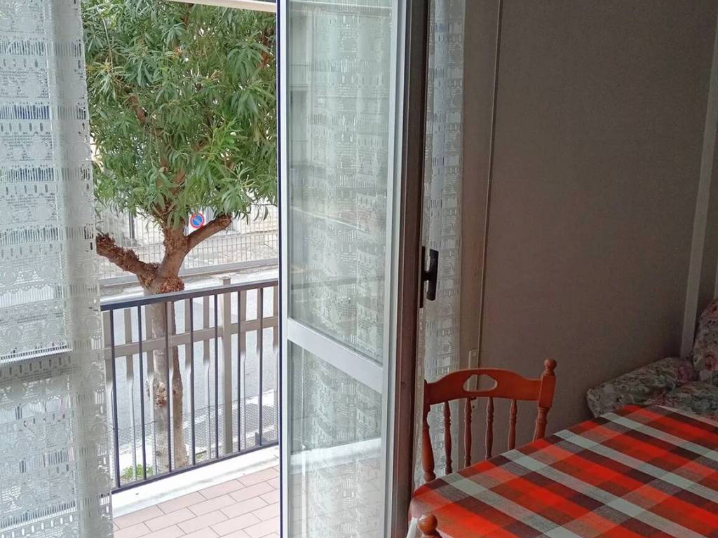 Appartamento a Spotorno in Via Germania, 19 - Foto 4