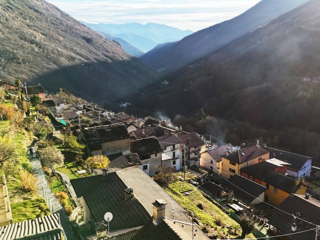 Villa a Valle cannobina in Via Roma - Foto 4
