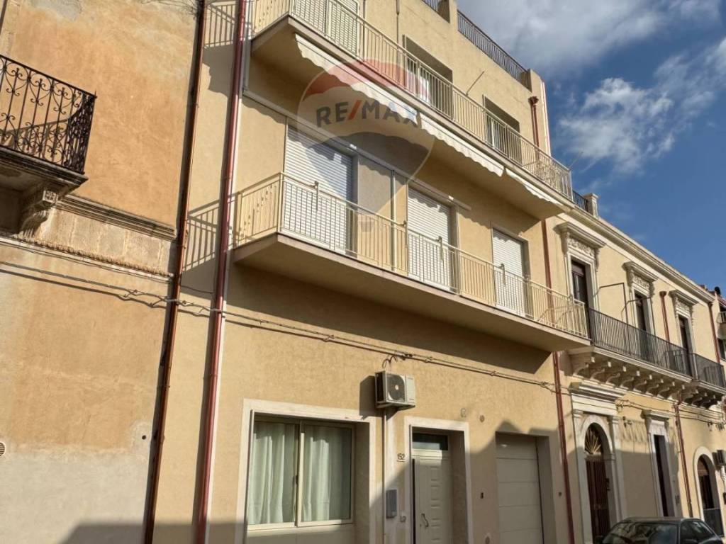 Appartamento a Pachino in VIA BUONARROTI, 158 - Foto 2