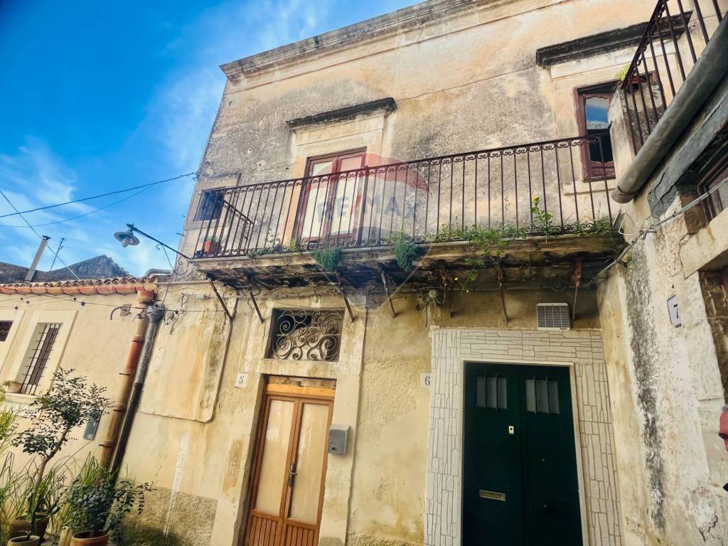 Casa indipendente a Modica in Vicolo Monteforte, 5 - Foto 2