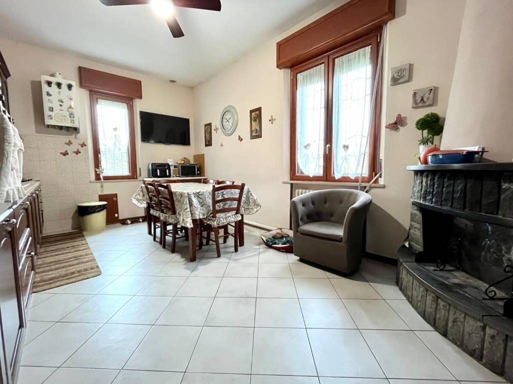 Appartamento a Asciano in Via XXV Aprile, - Foto 4