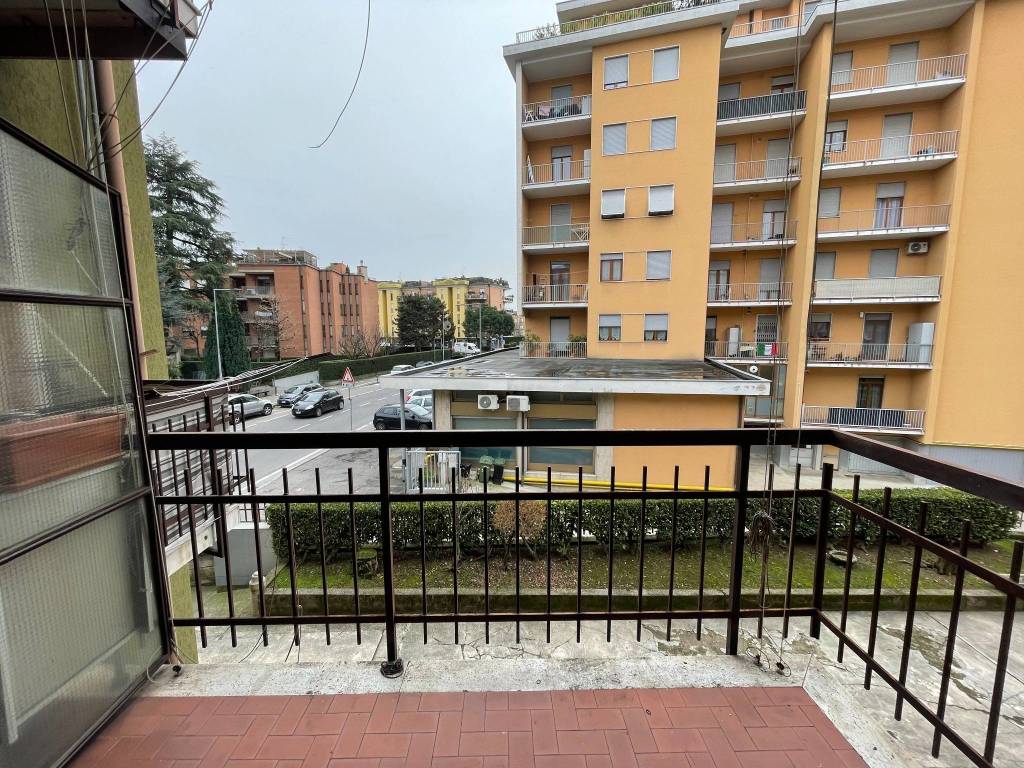 Appartamento a Torre boldone in Via Nimo Bugattone, 2 - Foto 2