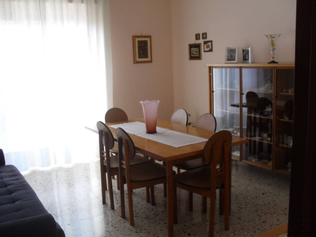 Appartamento a Valverde in Via della Regione Siciliana - Foto 2