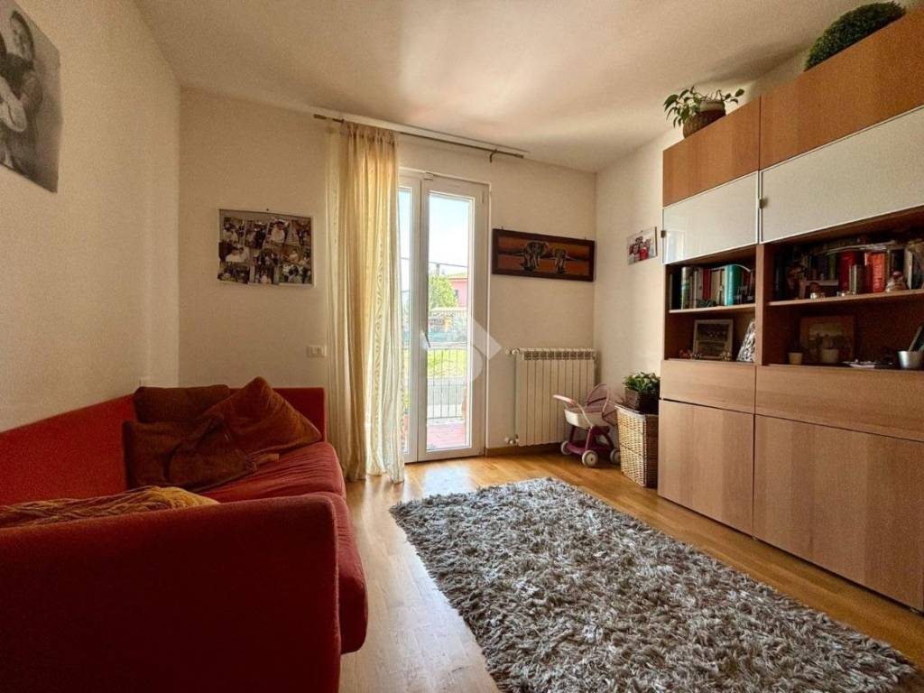 Appartamento a Santo stefano di magra in Via Caduti di Cefalonia, 15 - Foto 5