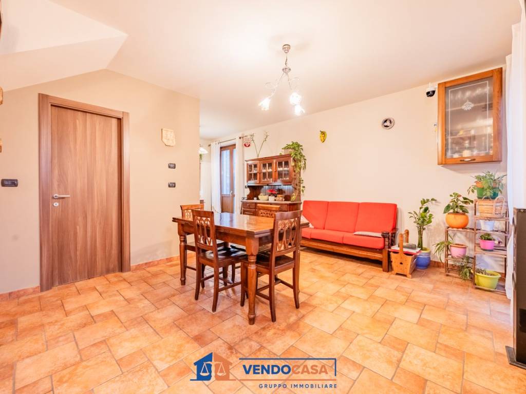 Villa a Villafalletto in Via Maira Valle, 12 - Foto 2