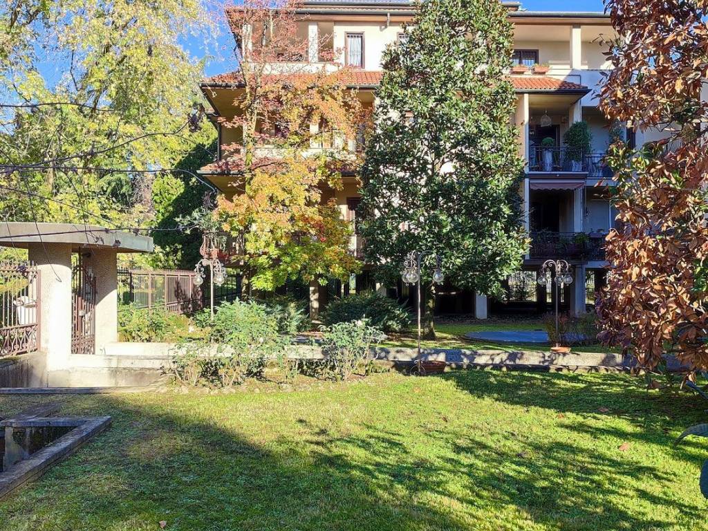 Appartamento a Monza in Viale Campania, 66 - Foto 2