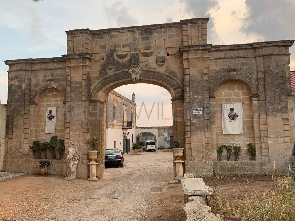 Villa a Pulsano in Strada Comunale Palumbo San Crispieri - Foto 2