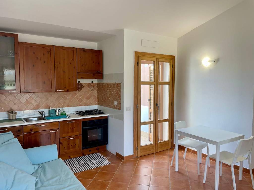 Appartamento a Loiri porto san paolo in Strada Statale Orientale Sarda - Foto 3
