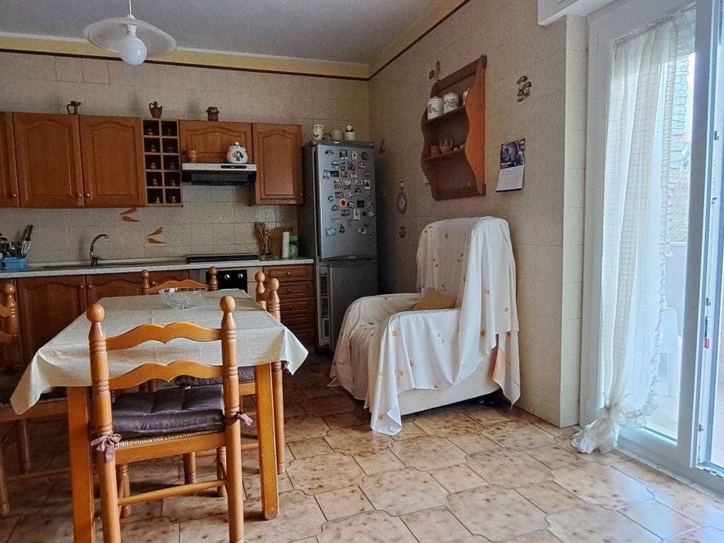 Appartamento a Vibo valentia in Viale Accademie Vibonesi - Foto 5