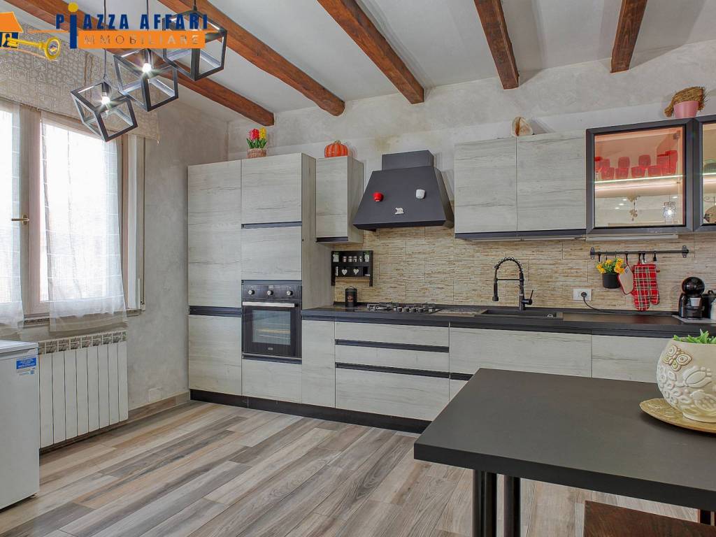 Appartamento a Mesenzana in via Diaz, 18 - Foto 4
