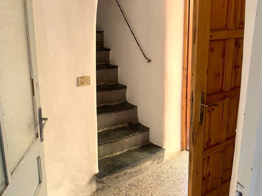 Casa indipendente a Chiusanico in Via Roma - Foto 5
