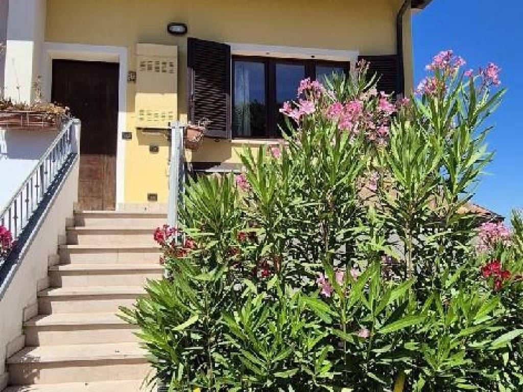 Appartamento a San costanzo in strada santa maria goretti - Foto 2