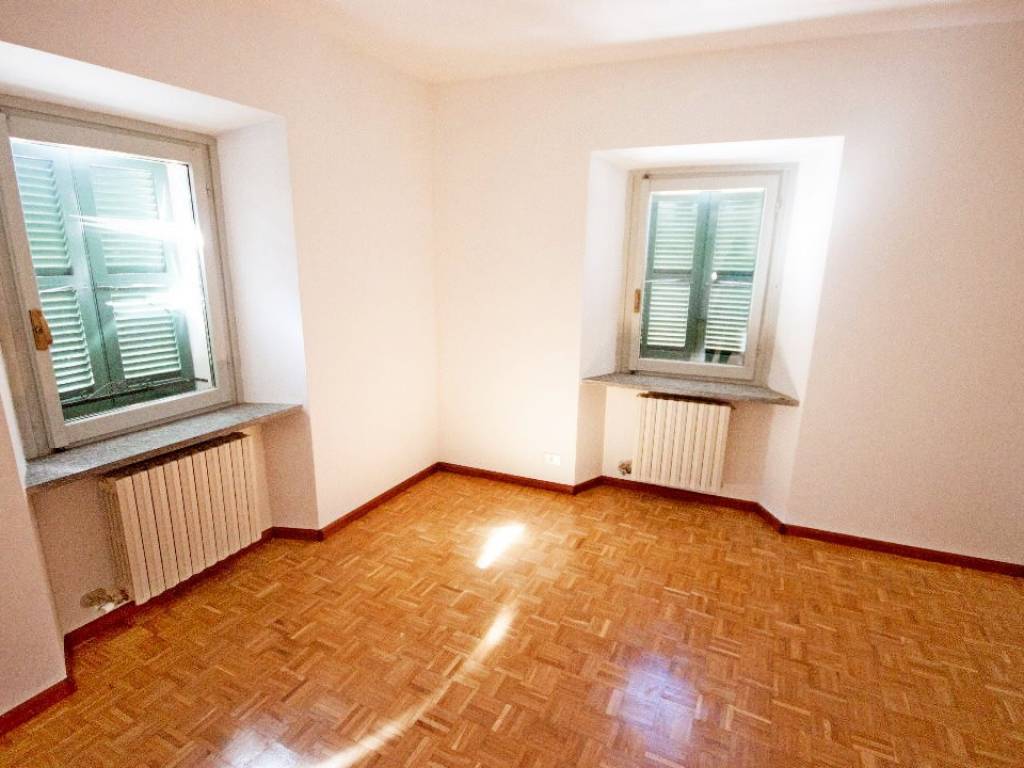 Casa indipendente a Domodossola in Via Benedetto Facini, 2 - Foto 2