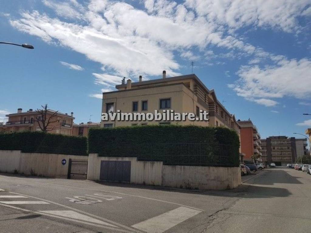 Appartamento a Viterbo in Via Costantino Agnesotti - Foto 4