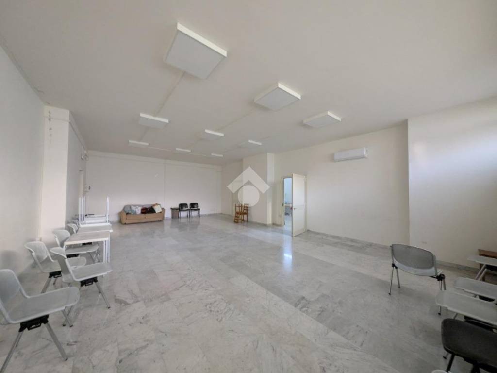 Immobile a Caserta in Piazza padre pio - Foto 2