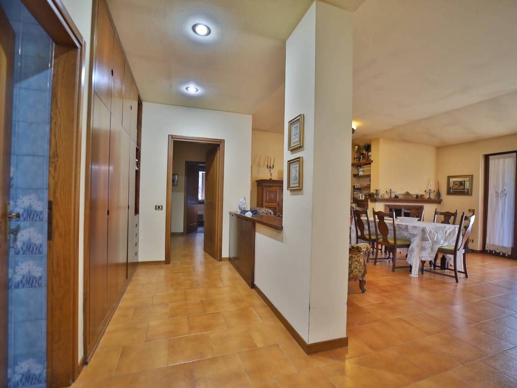 Appartamento a Brembate in Via Vittorio Veneto, 50 - Foto 4