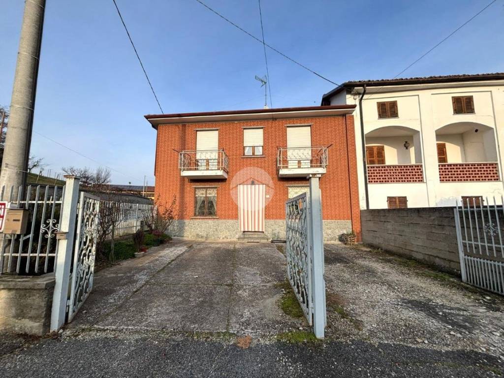 Casa indipendente a Calliano in Via Asti, 108 - Foto 3