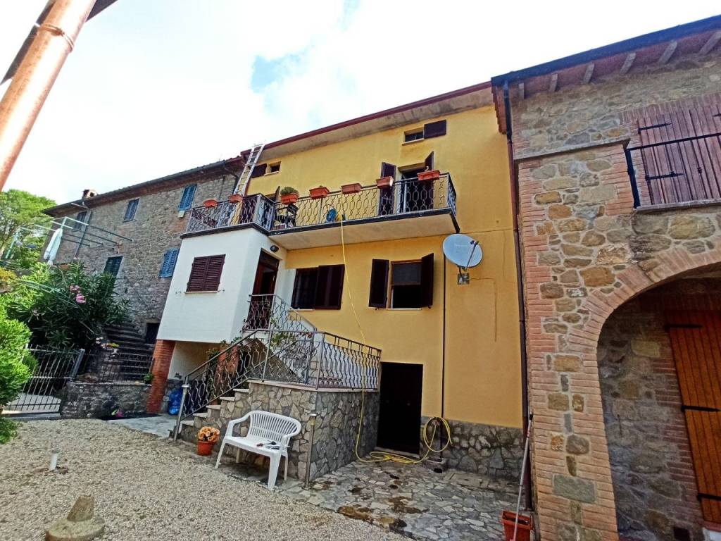 Casa indipendente a Tuoro sul trasimeno in Località Vernazzano Basso - Foto 4