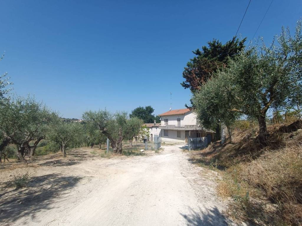 Villa a Mondolfo in Via Le Grotte, 8 - Foto 4