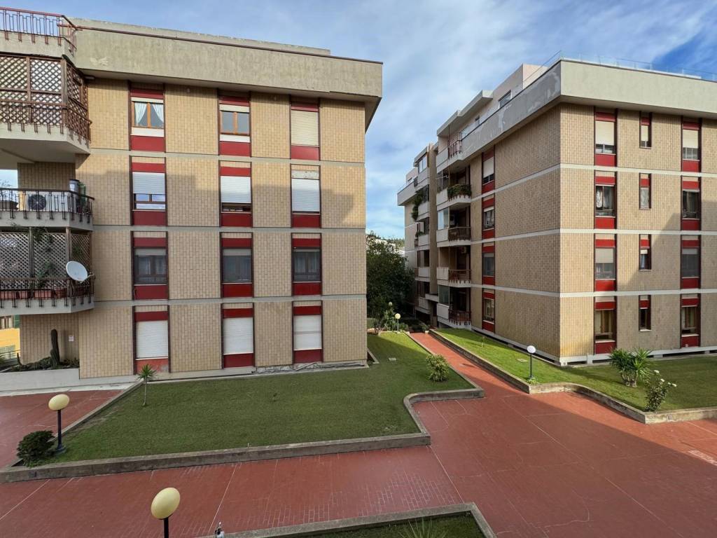 Appartamento a Cagliari in Via Gianquinto de Gioannis - Foto 4