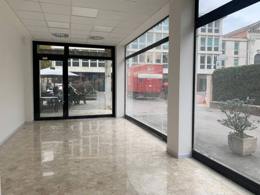 Immobile a Venezia in Via Alessandro Poerio, 11 - Foto 4