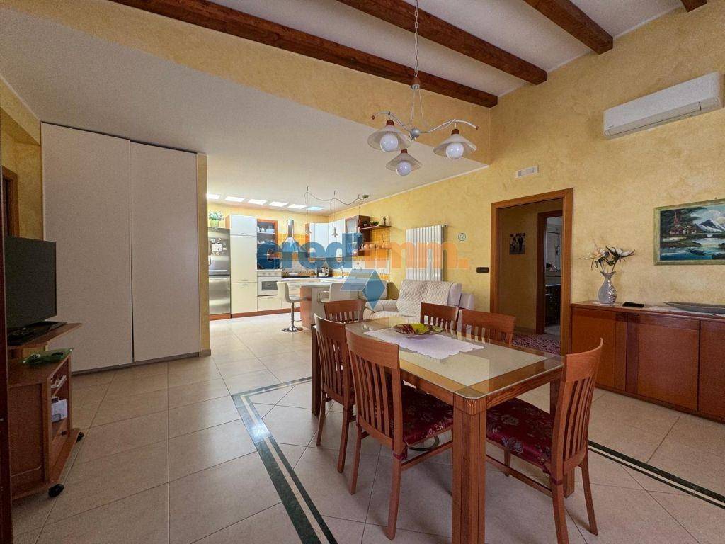 Villa a Bisceglie in Via Andria - Foto 2