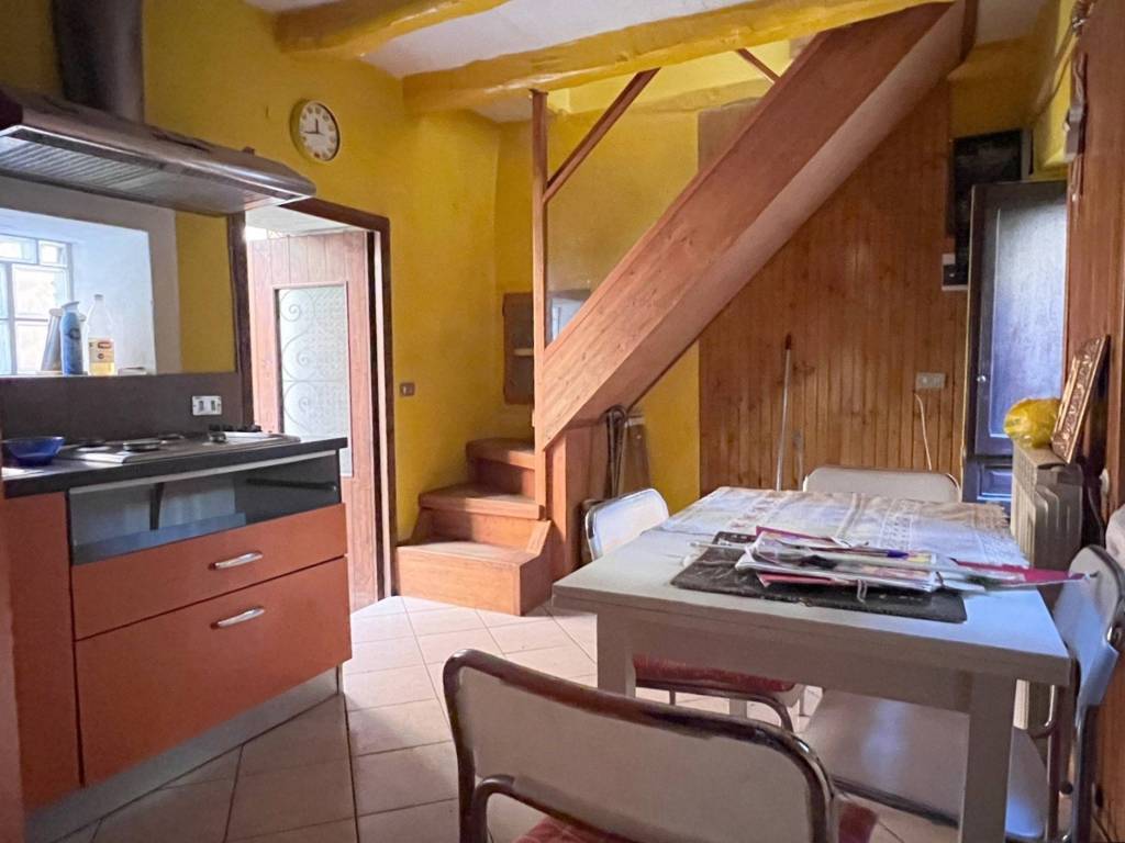 Casa indipendente a Bee in Via Marco Tanzi, 17 - Foto 3