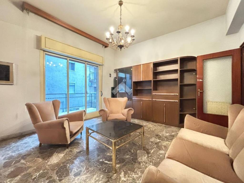 Appartamento a Reggio calabria in Via Raffaele Valensise, 13 - Foto 3