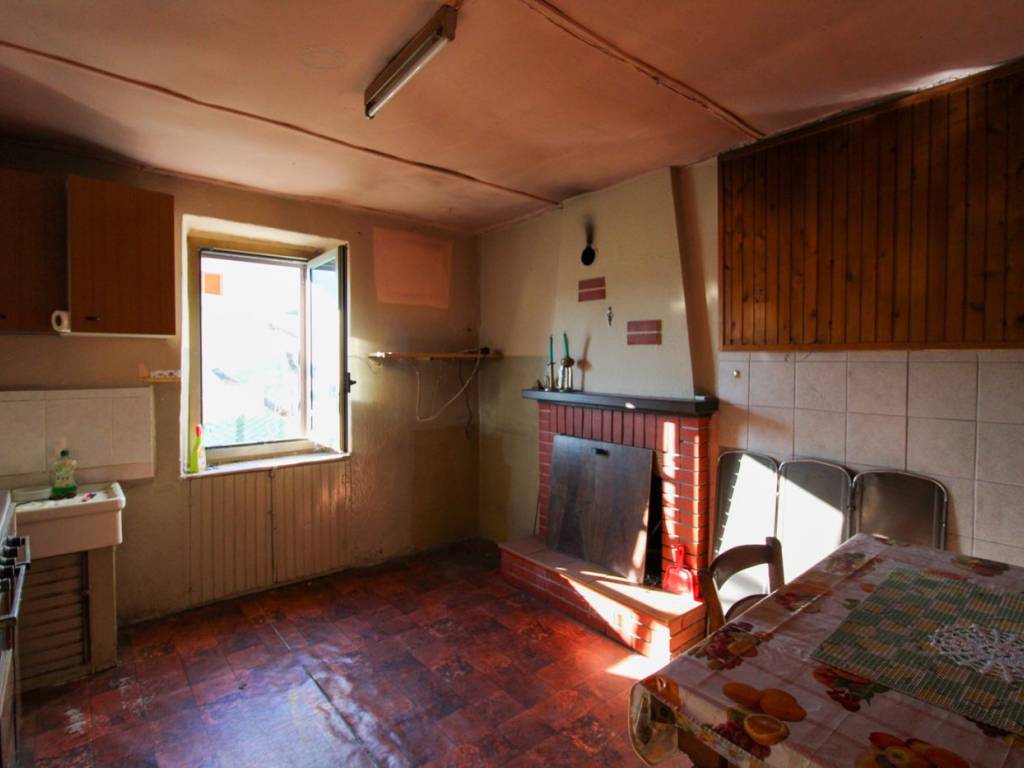 Casa indipendente a San nazzaro val cavargna in Via Don Luigi Gabbani, 676/C - Foto 5