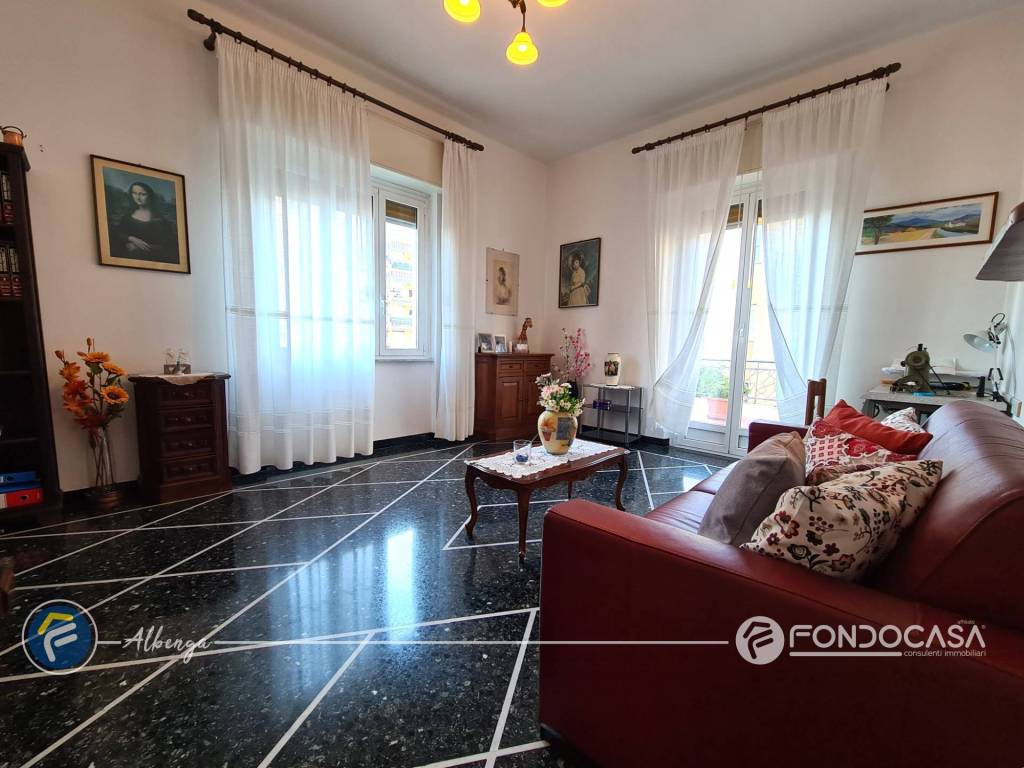 Appartamento a Albenga in Viale 8 Marzo - Foto 3